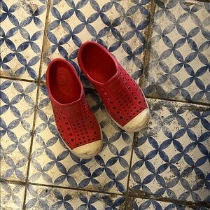 Native Kids Red Water Shoes